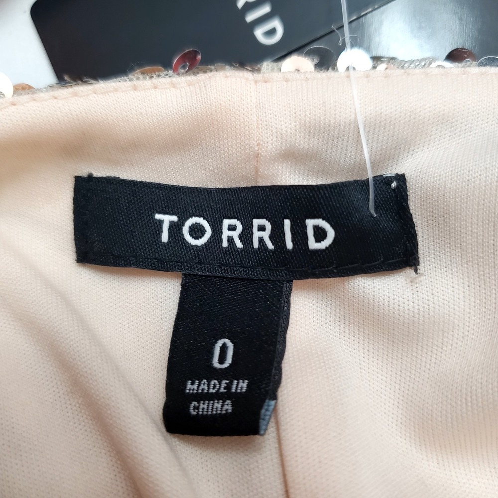 Torrid ◇ New Rose Gold Sequin Blazer Jacket ◇ Size 0 ◇ Holiday, Party ◇ NWT - Picture 7 of 8